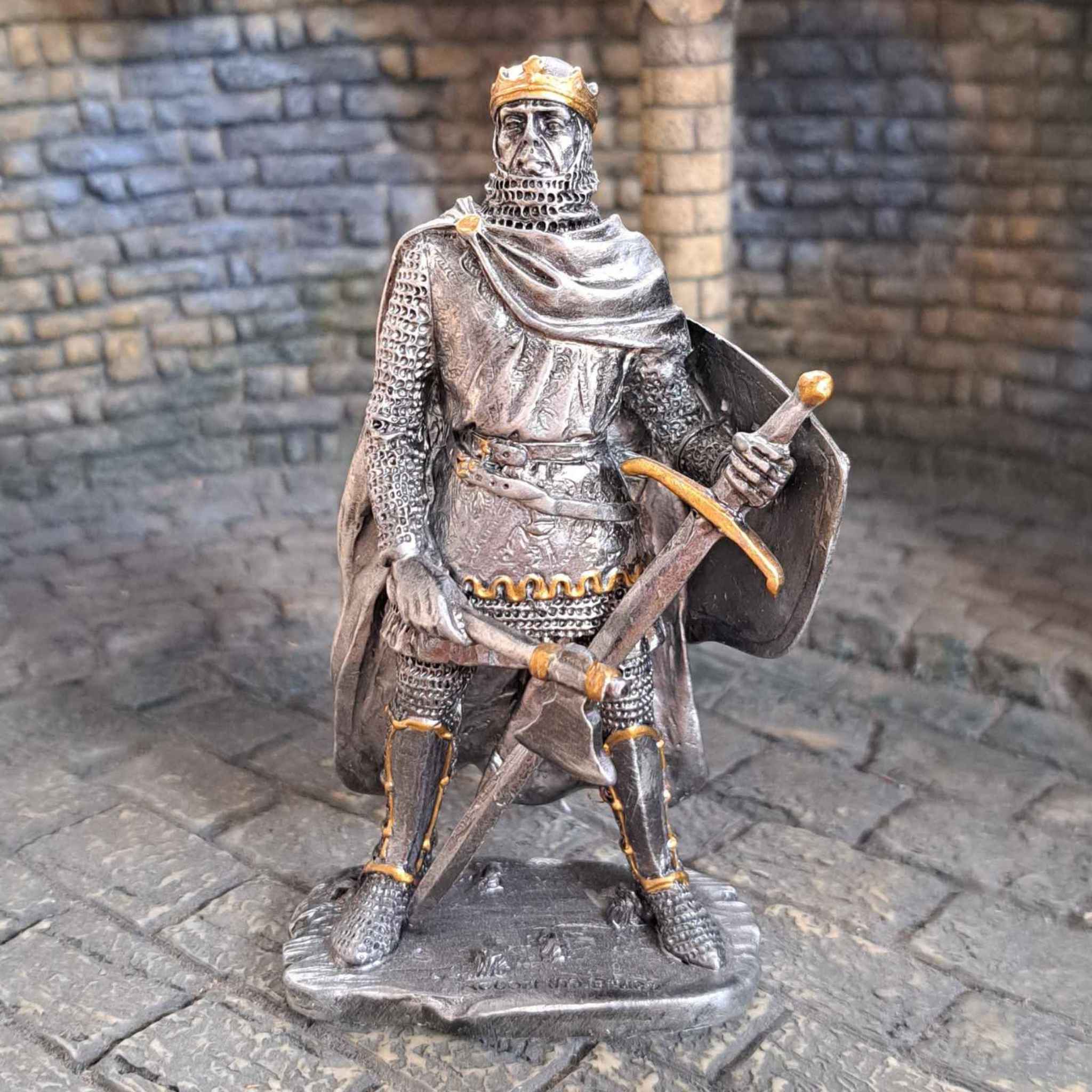 Robert the Bruce figurine close up