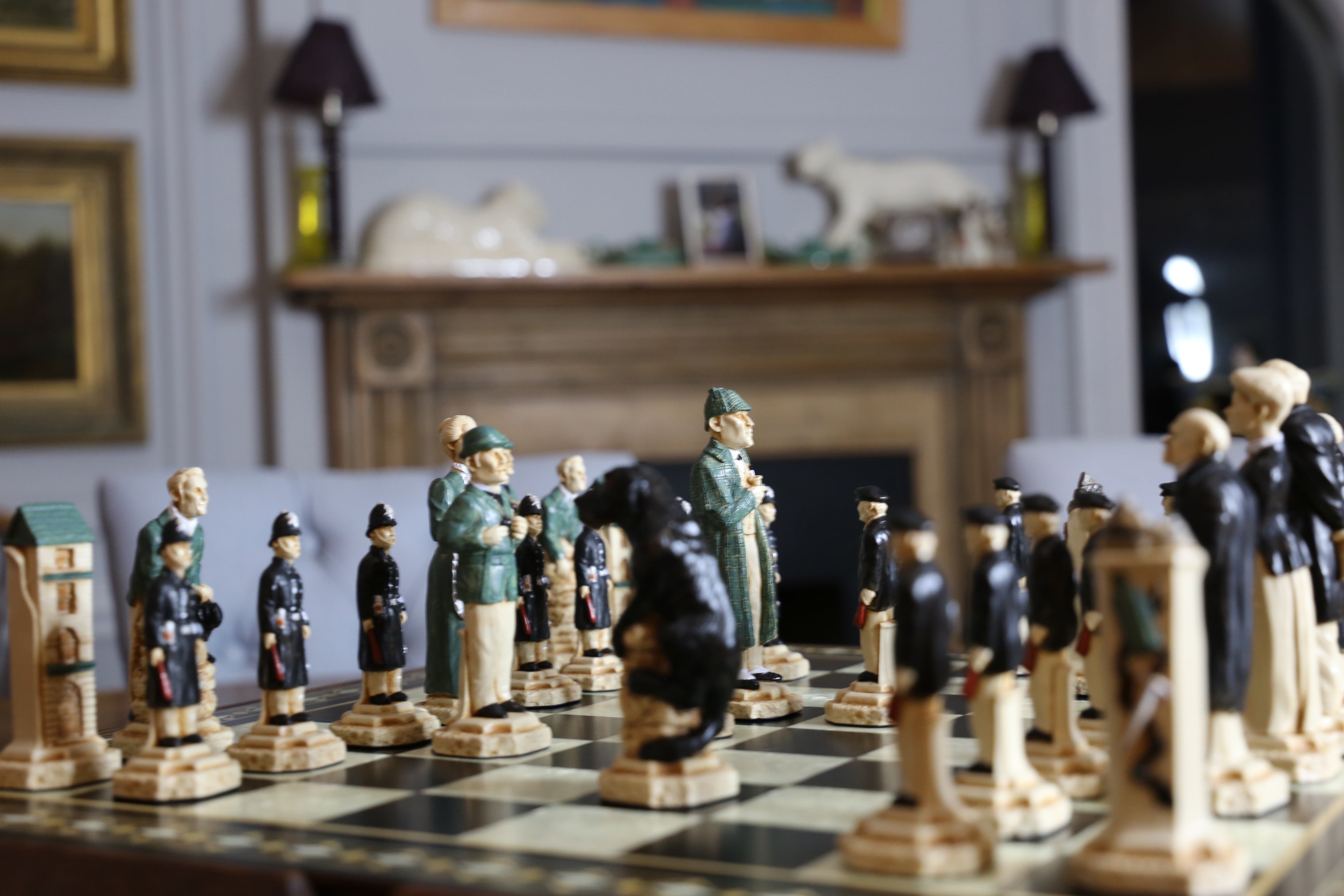 Sherlock Holmes - Hand Painted Chess Set