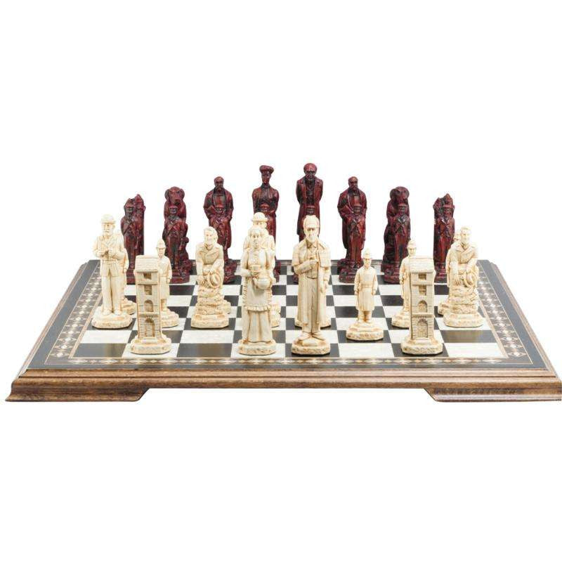 Sherlock Holmes - Chess Set